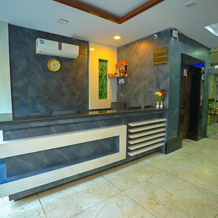 Q Saina S K Regency Rishikesh Otel Dış mekan fotoğraf